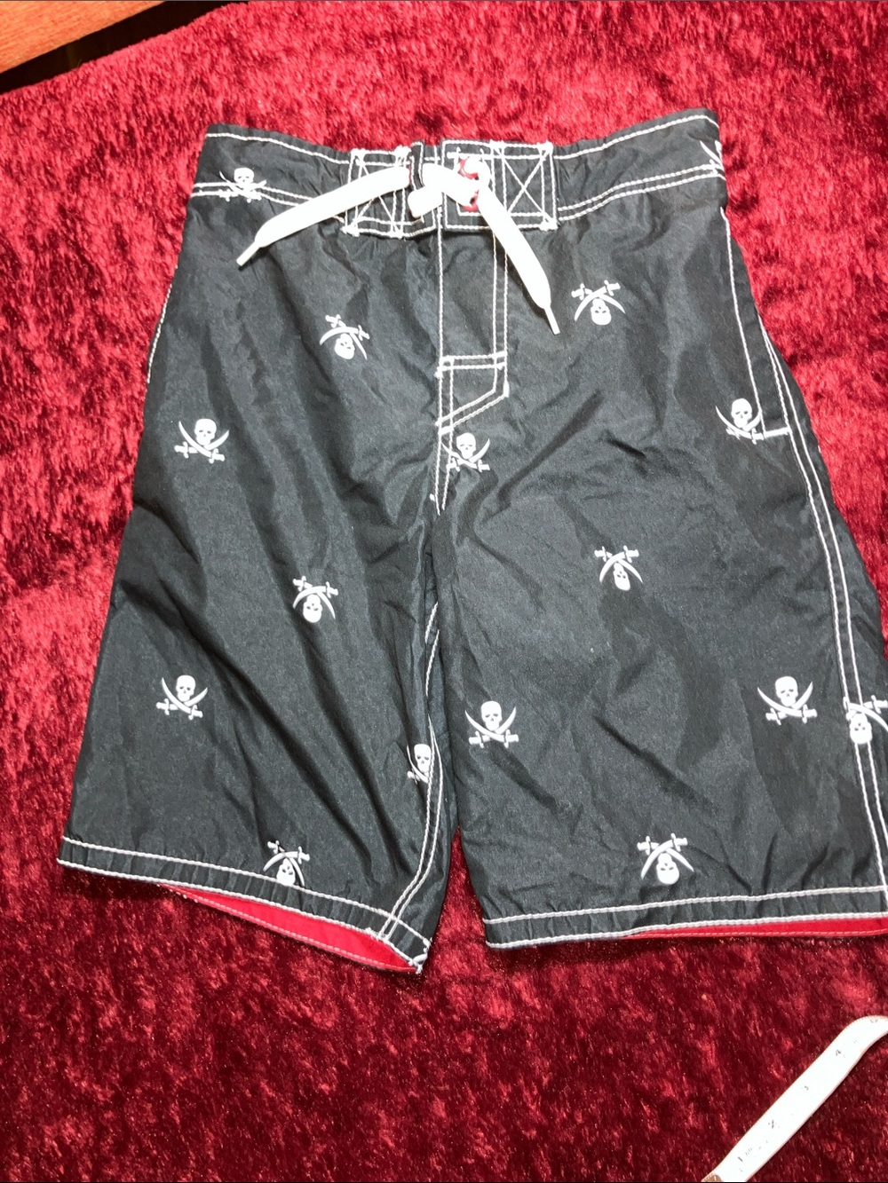 KIDS/BOYS SKULL MESH LINED DRAWSTRING WAIST SWIM TRUNKS